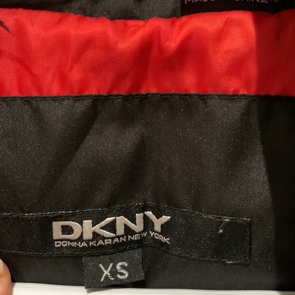 DKNY puffer jacket - Picture 3 of 7